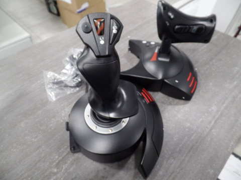 AKCESORIUM THRUSTMASTER T-FLIGHT HOTAS X;2960703 - OUTLET AKCESORIUM THRUSTMASTER T-FLIGHT HOTAS X;2960703 - OUTLET