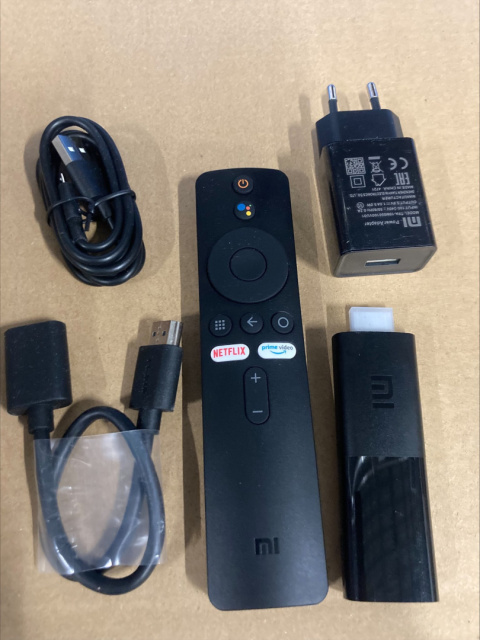 ODTWARZACZ XIAOMI MI TV STICK - OUTLET ODTWARZACZ XIAOMI MI TV STICK - OUTLET