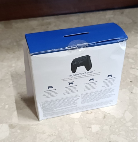 KONTROLER PS5 MIDNIGHT BLACK - OUTLET KONTROLER PS5 MIDNIGHT BLACK - OUTLET