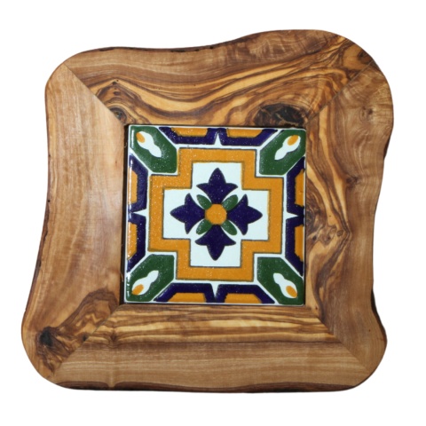 Deska z drewna oliwnego do krojenia serwowania wzór 3 20x20cm Deska z drewna oliwnego do krojenia serwowania wzór 3 20x20cm